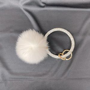 Fur Pom Pom keychain